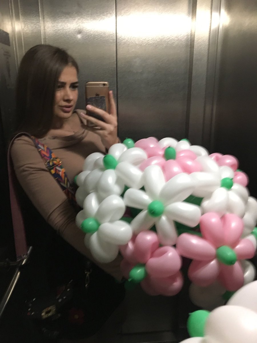 Julia_Elfimova's tweet photo. Постоянный клиент, магазина Затея. Беру шарики для разных поделок. Большой выбор шариков только здесь https://t.co/oO3HlqdCUB https://t.co/VQwd3kX7KJ