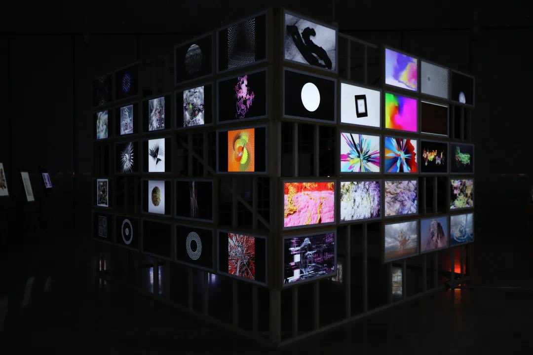 nealgallery's tweet photo. Congratulations to all who makes to CAFA NEAL LAB Global #NFT Art Season Exhibition! Truly historical🔥 

Please join our discord channel for more photos: https://t.co/fG6MRFwXWU https://t.co/LZrLOb0WLJ