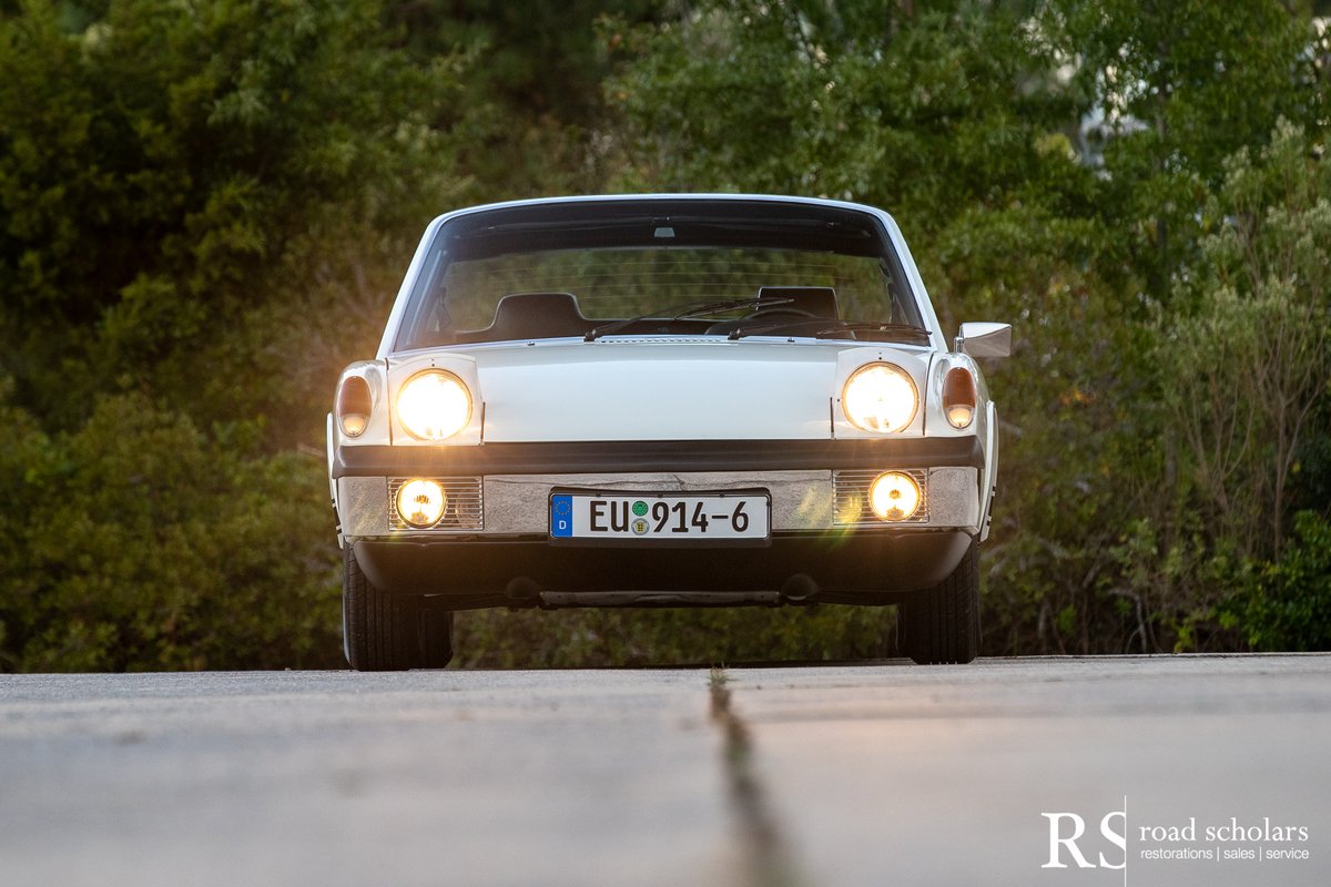 RoadScholars1's tweet photo. 1970 #Porsche 914-6. Chassis no. 9140430443, Light Ivory, Black Leatherette and Courdoroy interior, 21,562 miles, Engine N0. 6400136, Transmission No. 7500457
#NumbersMatching https://t.co/YydekamcDg https://t.co/Vc1JE6kWa8