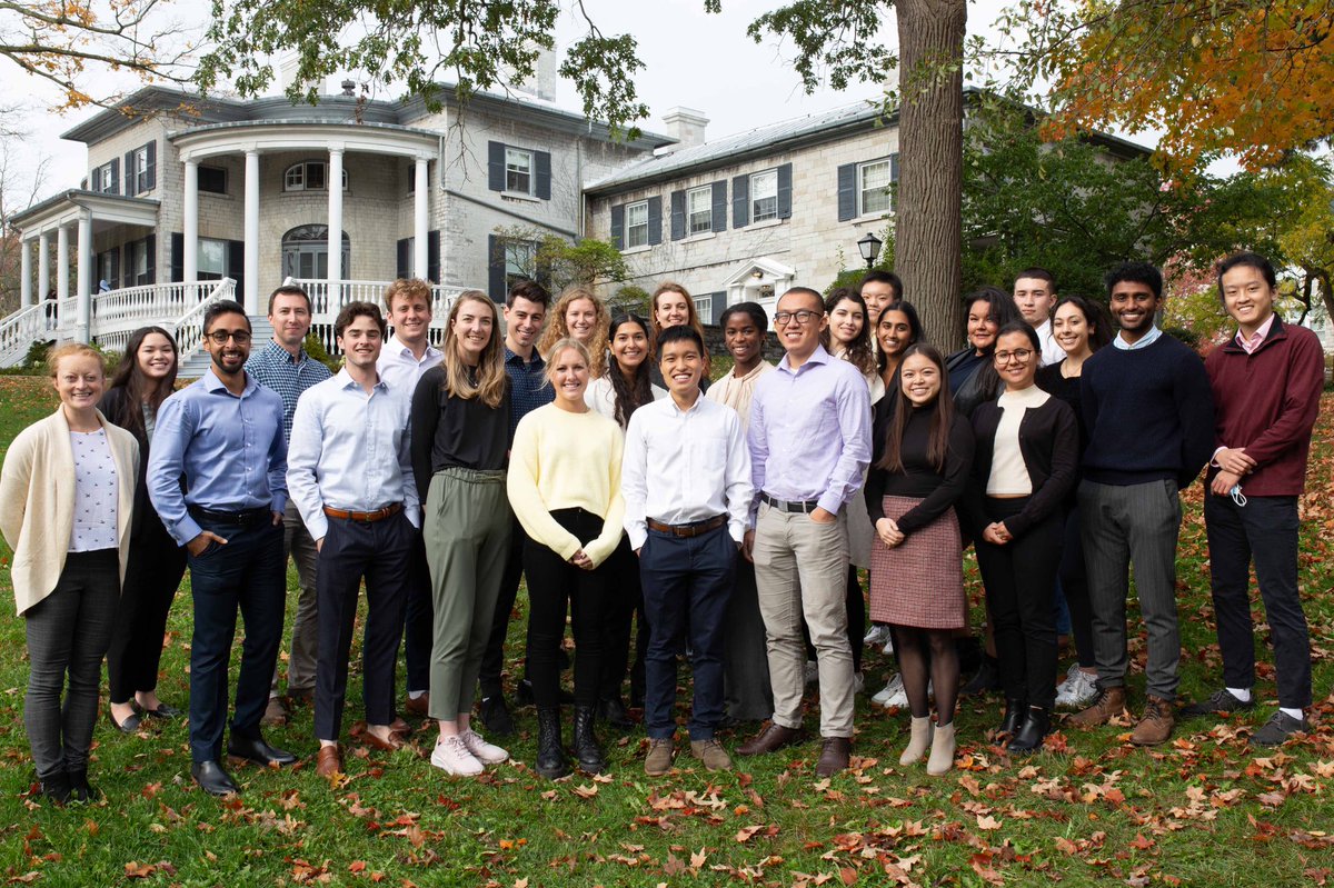 Queen's Medicine Aesculapian Society tweet media