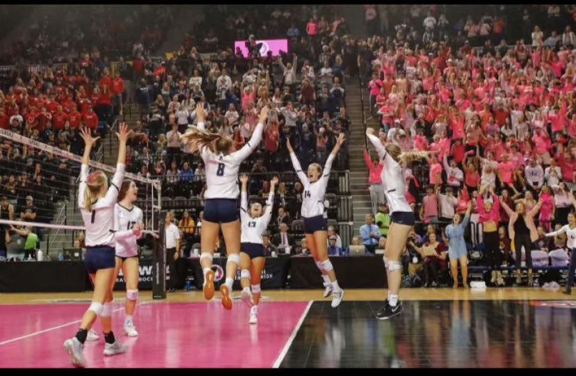 ChloeCline33's tweet photo. State Volleyball 2021 was definitely one to remember. So happy I got to compete and win with my favorite people! https://t.co/tGsfmRTnNP