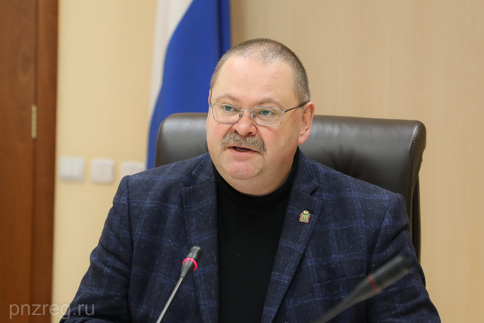 Мельниченко поручил взять на контроль обращения пензенцев в соцсетях 👉pravda-news.ru/news/vlast/mel…