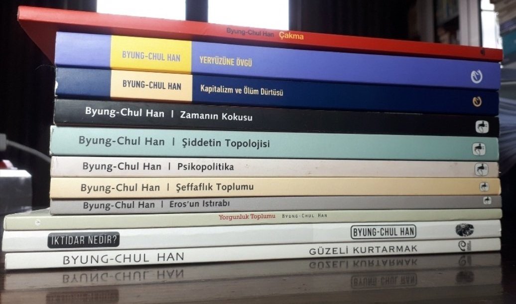 Ahadi12Dr's tweet photo. Sizden ricam #ByungchulHan'nın kitaplarını okuyun ve size çok şeyler katacağından söz verebilirim. https://t.co/Eq9rzfHgAk