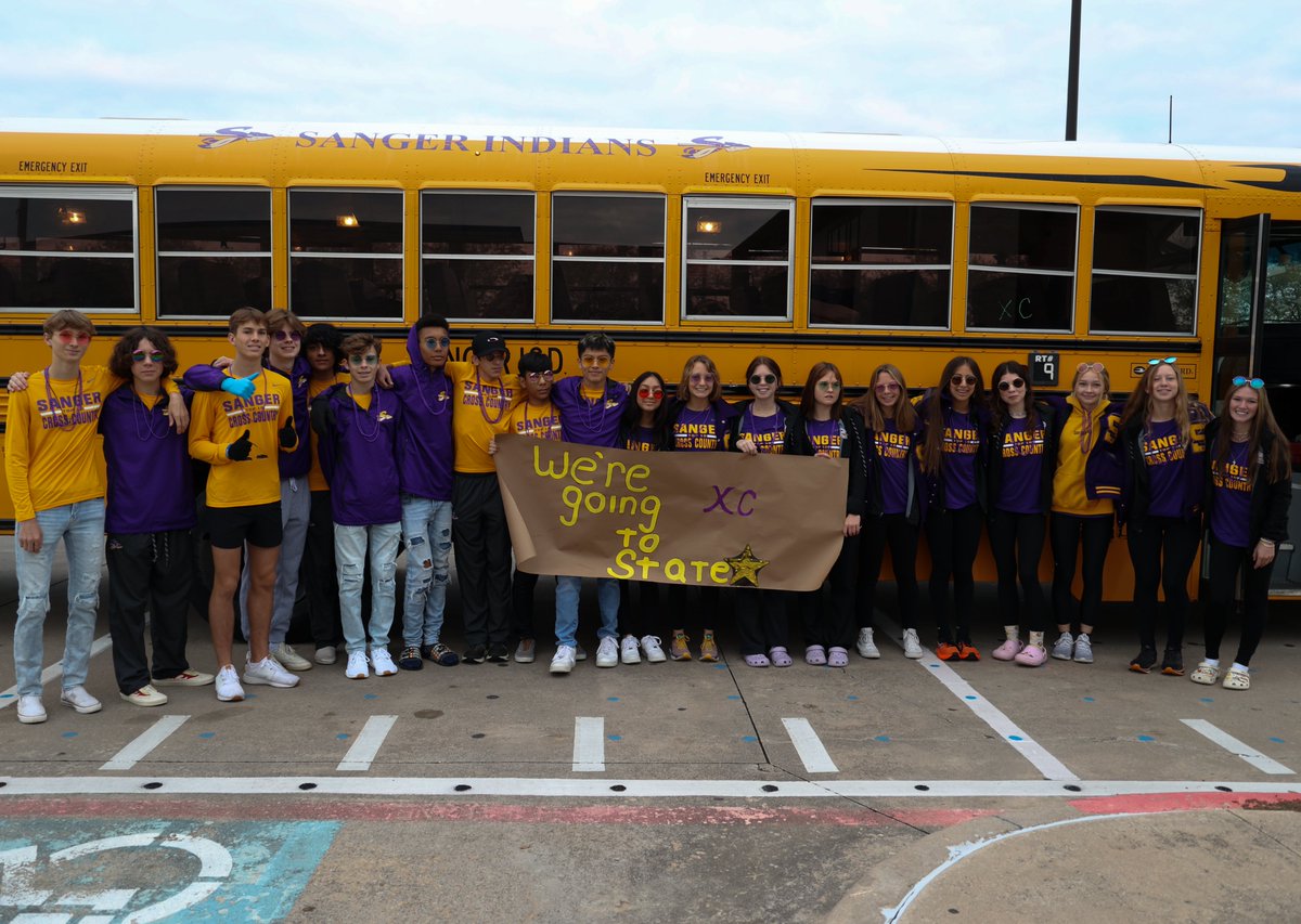 Sanger_ISD's tweet photo. Scenes from this morning's state send-off for the boys and girls cross country teams. 🏃‍♂️🏃‍♀️

The Indians and Lady Indians will compete tomorrow morning at Old Settler's Park in Round Rock for the Class 4A championships.  #OneFamilyOneTribe https://t.co/0N27TGvd0V