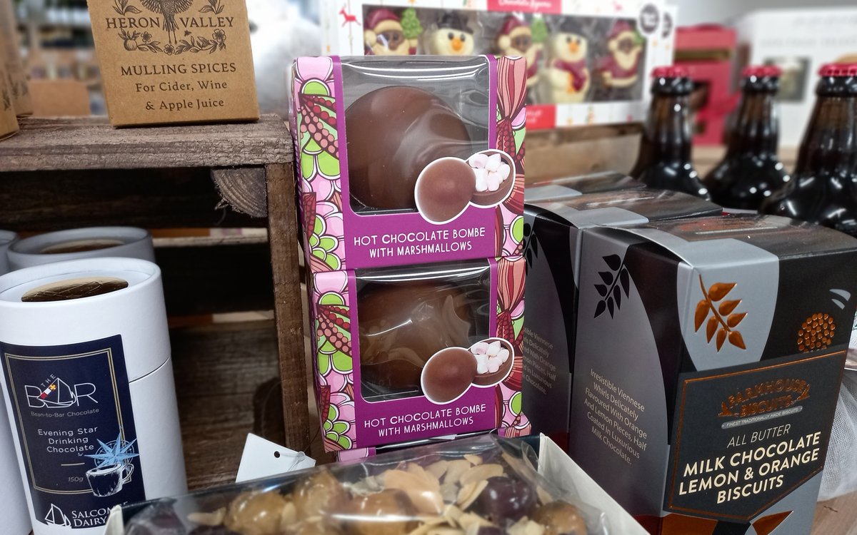 Occombe_Farm's tweet image. We've all you need to stock up this Christmas at Occombe Farm Shop! For you, for your family and your friends! Pop in and check out our amazing seasonal range!
#ocombefarm #golocal #christmas2021 #uniquegifting