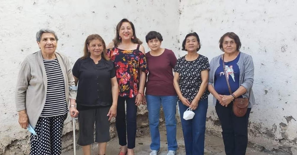 core_rodriguez's tweet photo. #CoreRodríguez Muchas gracias por la linda reunión queridos amigos y amigas CAM "Sagrado Corazón de Jesus", donde pudimos compartir, recordar y conversar acerca de sus proyectos futuros.

¡Sigamos trabajando juntos! 
María Victoria Rodríguez 
Consejera Regional
#SiempreContigo https://t.co/Mau8tgN7Vl