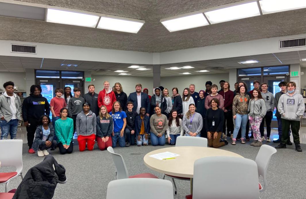 Thank you to Chad Smith for speaking to Deputy Chief Setliff’s Law Enforcement class and Dr. Murphy’s Career Prep class about the Constitution.