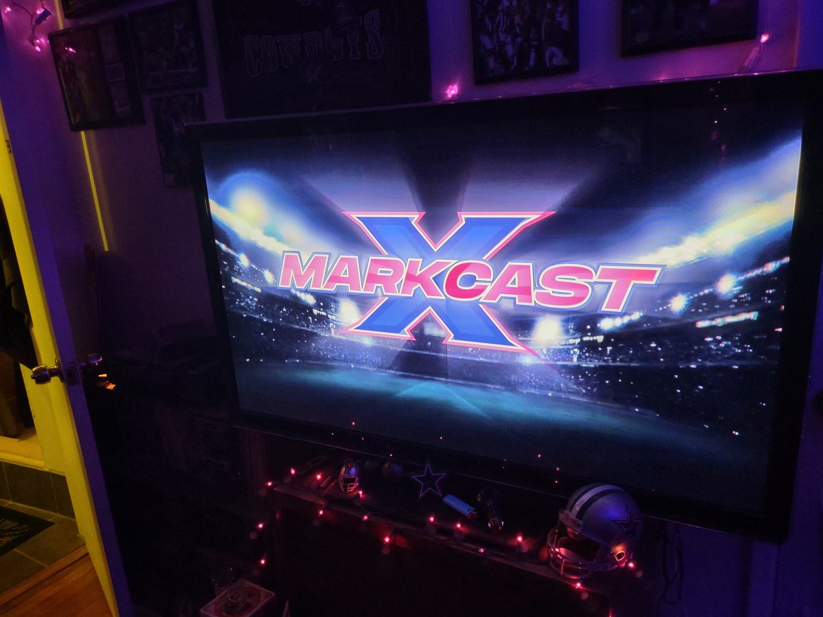 Jackal1353's tweet photo. It's not Friday without the #Markcast 💙💗🏈
#XFL #CFL 🇨🇦🏈 #USFL
Watching on YouTube 📺
https://t.co/toOSSy3Pcd
♥️Watch
♥️Like
♥️Subscribe
💙💗💙💗💙💗💙💗💙💗💙💗 https://t.co/j8CXGgjoct