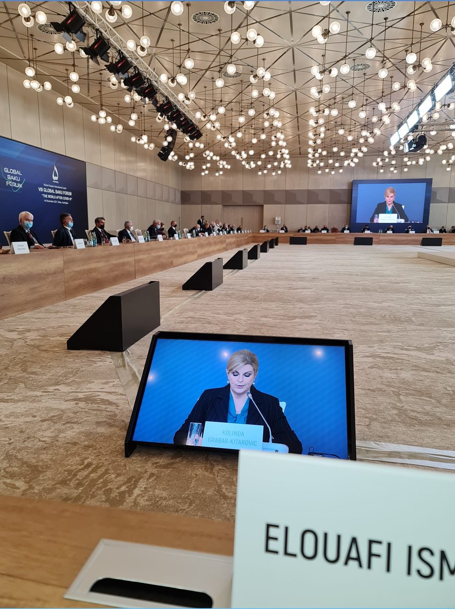 FAOScienceChief's tweet photo. What I personally find so encouraging is that we have an array of solutions at our fingertips. Goverments can choose, adapt or tailor to their country's needs. #GlobalBakuForum https://t.co/Mf4Aq7Poby