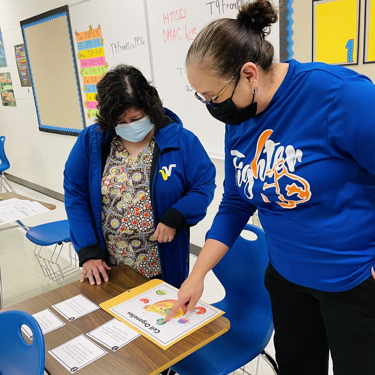 ThinkBigLearn's tweet photo. Having a great day of instructional coaching with Biology teachers getting ready for the EOC at Valley View ISD! #BiologyEOC #review #scienceeducation #sciencePD #girlsingreen https://t.co/U2hLnNTf36