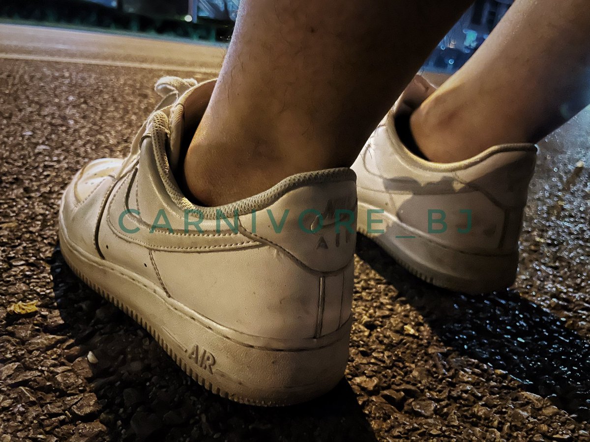 夏天的汗味逐渐弥散