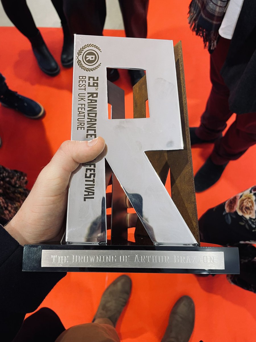 LukeCutforth's tweet photo. BEST UK FEATURE BABYYY!!!!!!

My first feature ‘The Drowning of Arthur Braxton’ won this incredible award at @Raindance and we are OVER THE MOON.

Thank you so much to our backers and every single person involved ❤️❤️ https://t.co/fQVygHHUcM