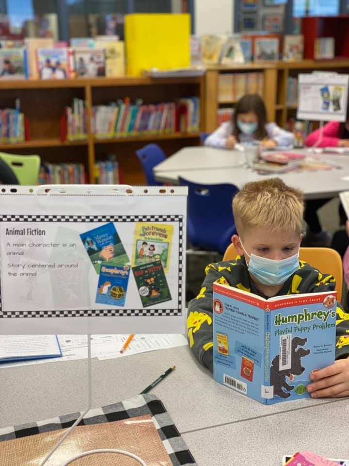 Second graders visited the Chapter Book Cafe again. This time they tasted realistic and animal fiction books. We love our book tastings!
#SchoolLibrariesMatter #RootEdHuebner #neisdlibs