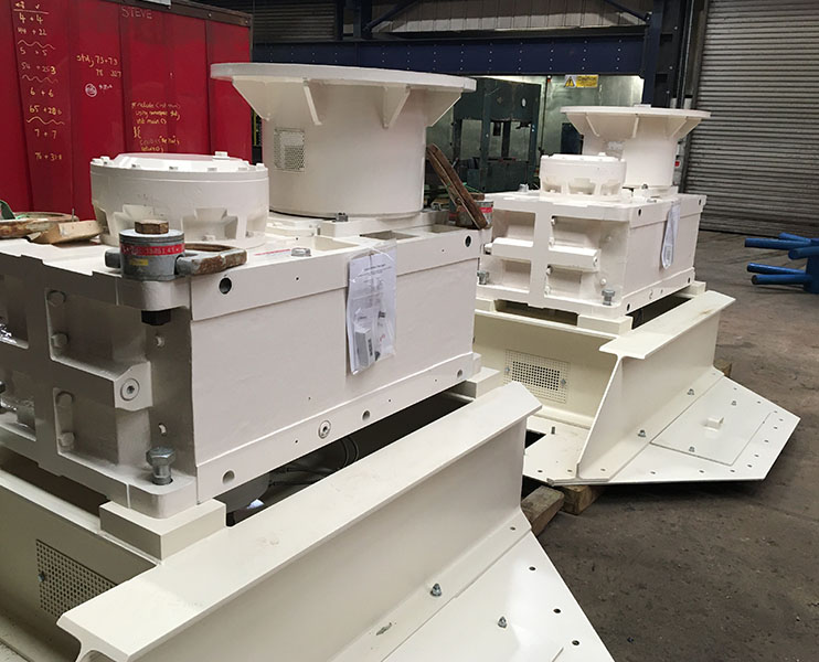 HewasEngineer's tweet photo. 𝗪𝗲'𝗿𝗲 𝗻𝗲𝗮𝗿𝗹𝘆 𝗿𝗲𝗮𝗱𝘆 𝘁𝗼 𝗲𝘅𝗽𝗼𝗿𝘁 𝘁𝗵𝗲𝘀𝗲 𝘁𝘄𝗼 𝘀𝗮𝗻𝗱𝗴𝗿𝗶𝗻𝗱𝗲𝗿𝘀 𝗼𝘃𝗲𝗿𝘀𝗲𝗮𝘀! 😍

Read more 👉https://t.co/3PhAuLFSLc

#sandgrinders #hewas #Engineering  #engineer https://t.co/50RT9POpOH