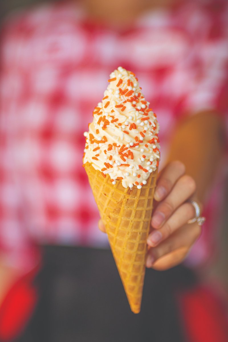 With a $5,000 prize from UT's Graves Business Plan competition, Colleen Cruze (’11) began turning cream from her family’s dairy farm into delicious soft-serve ice cream. (1/4)