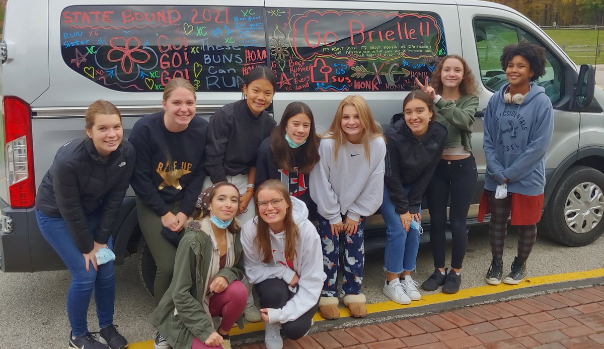 Hawken_XC's tweet photo. Good luck Brielle! On to States. Lets go Hawks!! @HawkenAthletics https://t.co/NhS3J4iAA6