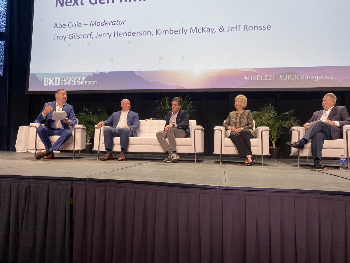 ForvisMazarsUS's tweet photo. Our #TrustedAdvisors are closing out #BKDLC21 with an update from leadership on the future of our firm. Bookmark our newsroom to be the first to know our next moves: https://t.co/Sy8K7qygts https://t.co/clDfs8rjkK