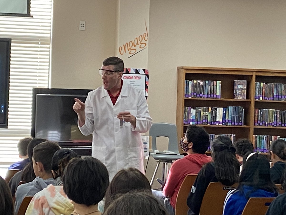 DianaLyn Perkins (@perkyedu) on Twitter photo It was a treat today to observe @CISD_Science teach about weather today. Ss used both hands on and digital resources to explore weather. <a href="/CMSNorth/">Coppell MS North 🐾</a> #villageNorth #CISDScience It was a treat today to observe @CISD_Science teach about weather today. Ss used both hands on and digital resources to explore weather. <a href="/CMSNorth/">Coppell MS North 🐾</a> #villageNorth #CISDScience