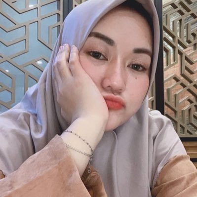 MisyeFebriyanty's tweet photo. #NewProfilePic https://t.co/6XMJNswzjh