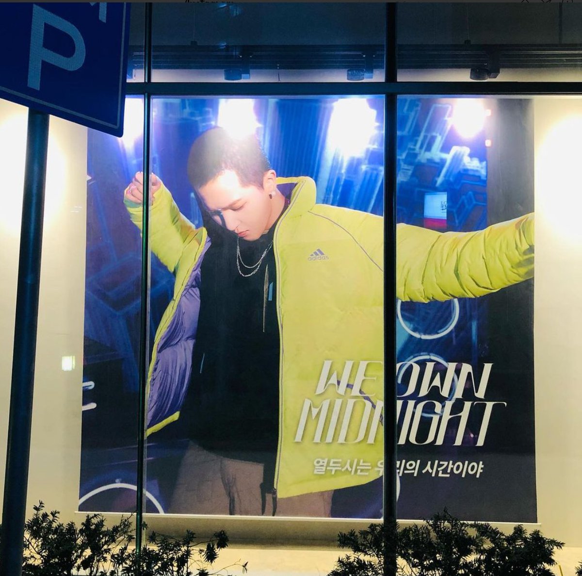 WINNERTURKEY4's tweet photo. [211105] Bir Hayranın Instagram Güncellemesi 💙

"WE OWN MIDNIGHT" Adidas kampanyası. 

 Altyazı: Bu Song Mino!

▶️https://t.co/9ppdE753CM

#MINOxADIDAS
#MINO #송민호 @official_mino_
위너 송민호 @yginnercircle https://t.co/87ojr9fO5F
