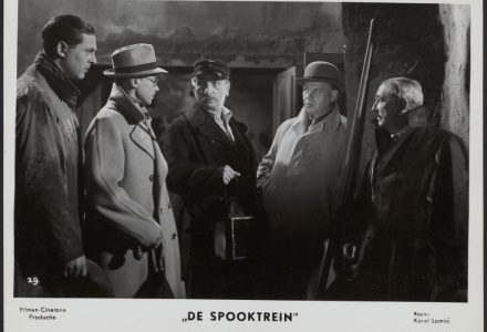 SemetraRhodes's tweet photo. Moving On: #NowWatching DE SPOOKTREIN (1939) didn't expect to be watching a Karel Lamac film today 👍 [generated from the keyword: Stationmaster] #RandomHorrorTitles #NetherHorror 👻🚃👻 https://t.co/MWhbqdpaG4