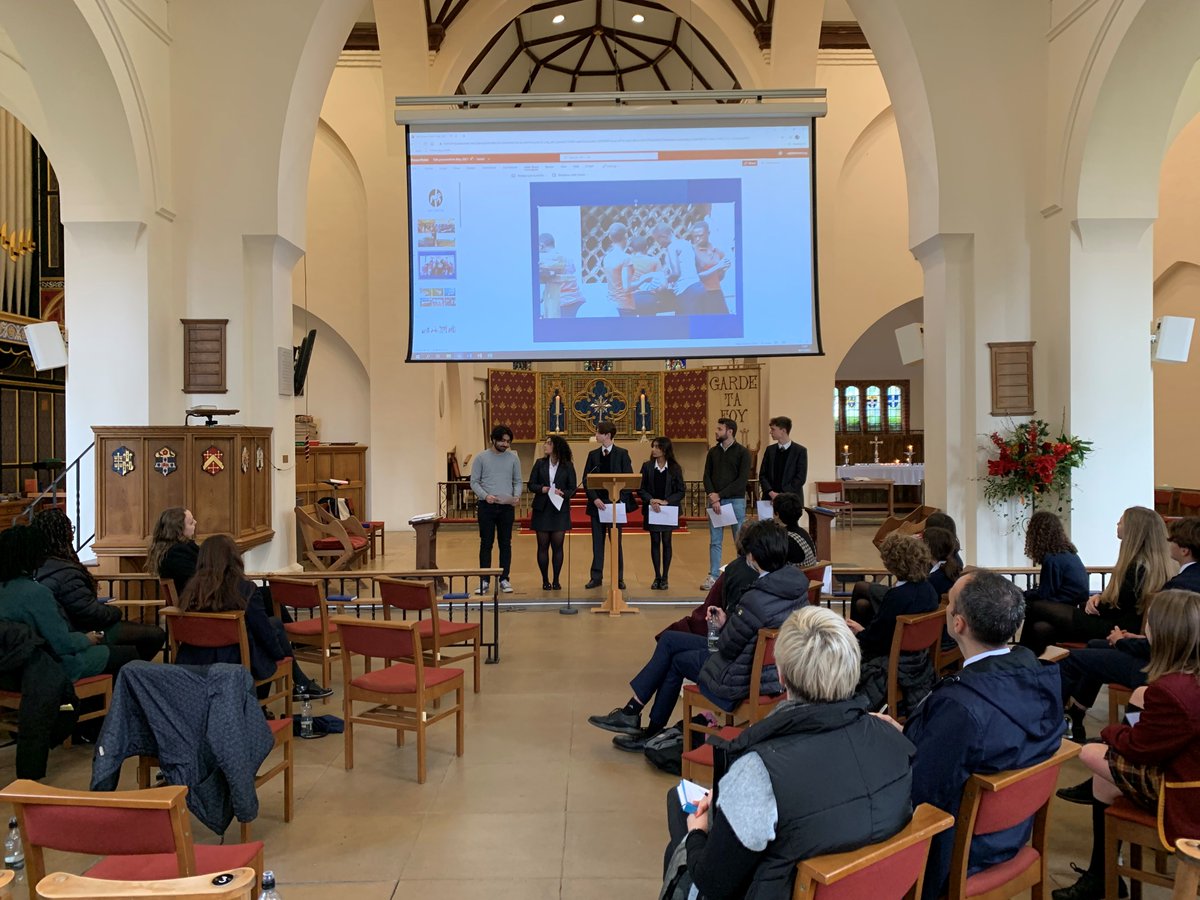 safi_coffee's tweet photo. A fabulous day yesterday for our #Safi #ambassadors. Thanks so much @FelstedSchool for hosting. It was so good to get together and talk all things #Safi. @Tranby_school @FelstedSafi @highgate1565 @NewsteadWood 

#schoolpartnership #community #uganda #education https://t.co/AEtDB7Pw7h