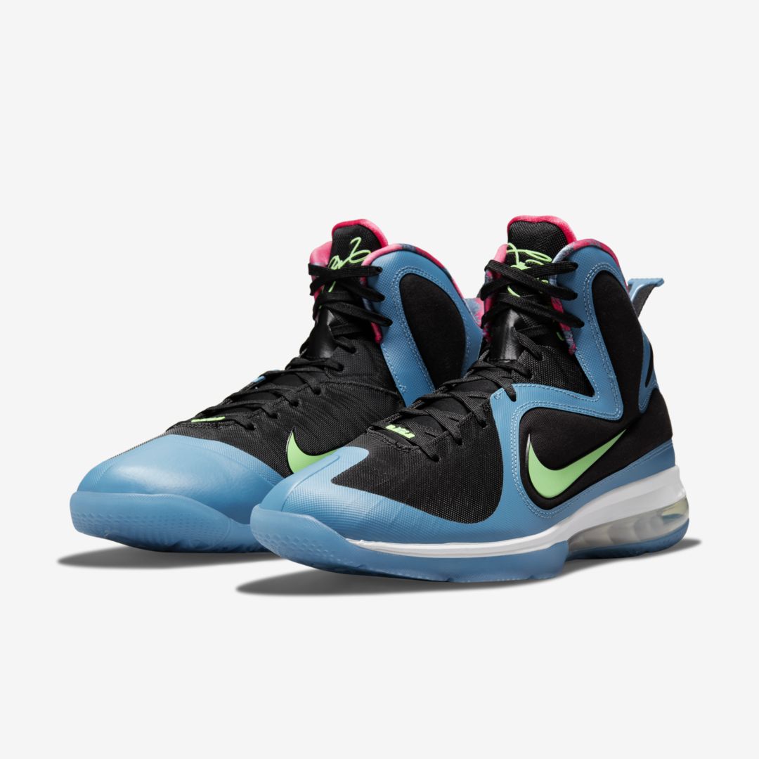 J23app's tweet photo. Official Images: LeBron 9 "South Coast" https://t.co/sczoMYgPIr