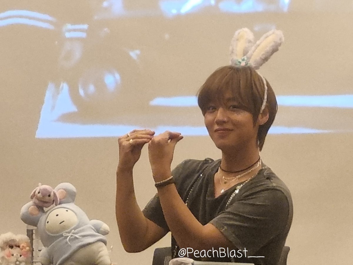 PeachBlast__'s tweet image. 211105 박지훈 제이제이뮤즈 팬싸인회

화질 지못미 ㅠㅠㅠㅠ 그래도 지훈이니까 다 살렸네요 ♥

#PARKJIHOON #HOTnCOLD