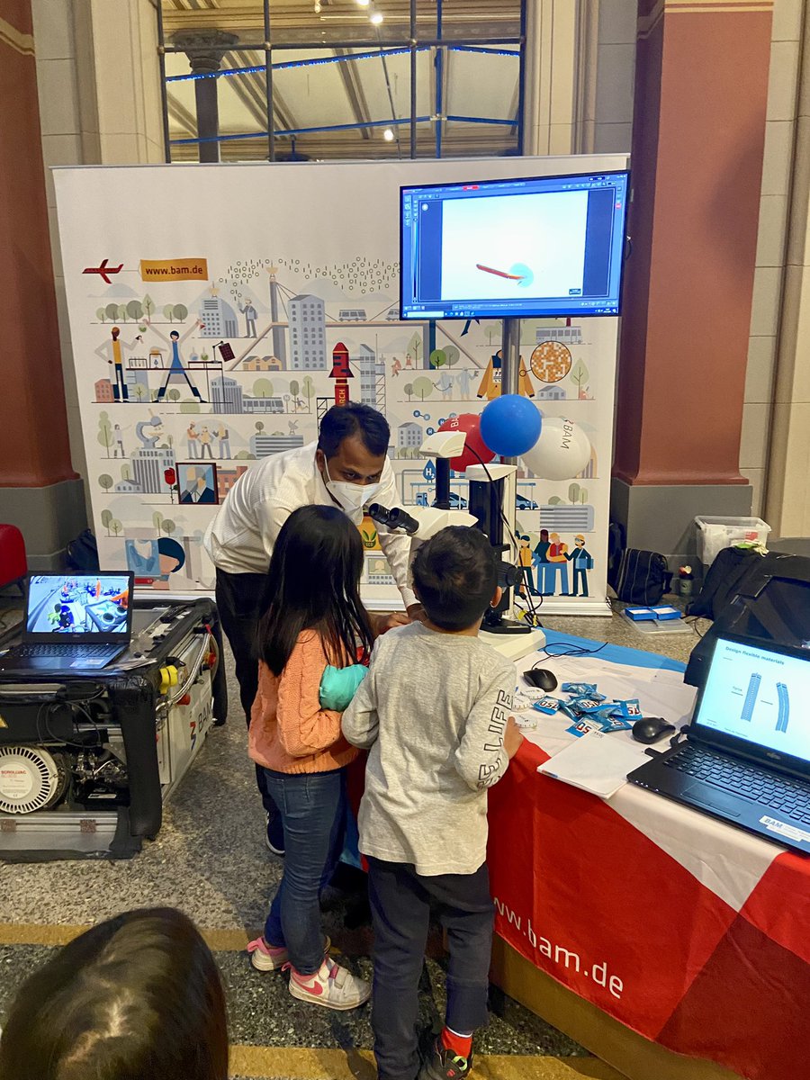 Franziska Emmerling (@franemmerling) on Twitter photo Lucky us our crystal wizard Biswajit Bhattacharya <a href="/BisuChem/">Biswajit Bhattacharya</a> is teaching the next generation of <a href="/BAMResearch/">BAM_DE</a> researchers! <a href="/BerlinSciWeek/">Berlin Science Week</a> scientists 👩🏼🔬 👨🏿🔬🧑🏽🔬👨🏻🔬 Lucky us our crystal wizard Biswajit Bhattacharya <a href="/BisuChem/">Biswajit Bhattacharya</a> is teaching the next generation of <a href="/BAMResearch/">BAM_DE</a> researchers! <a href="/BerlinSciWeek/">Berlin Science Week</a> scientists 👩🏼🔬 👨🏿🔬🧑🏽🔬👨🏻🔬