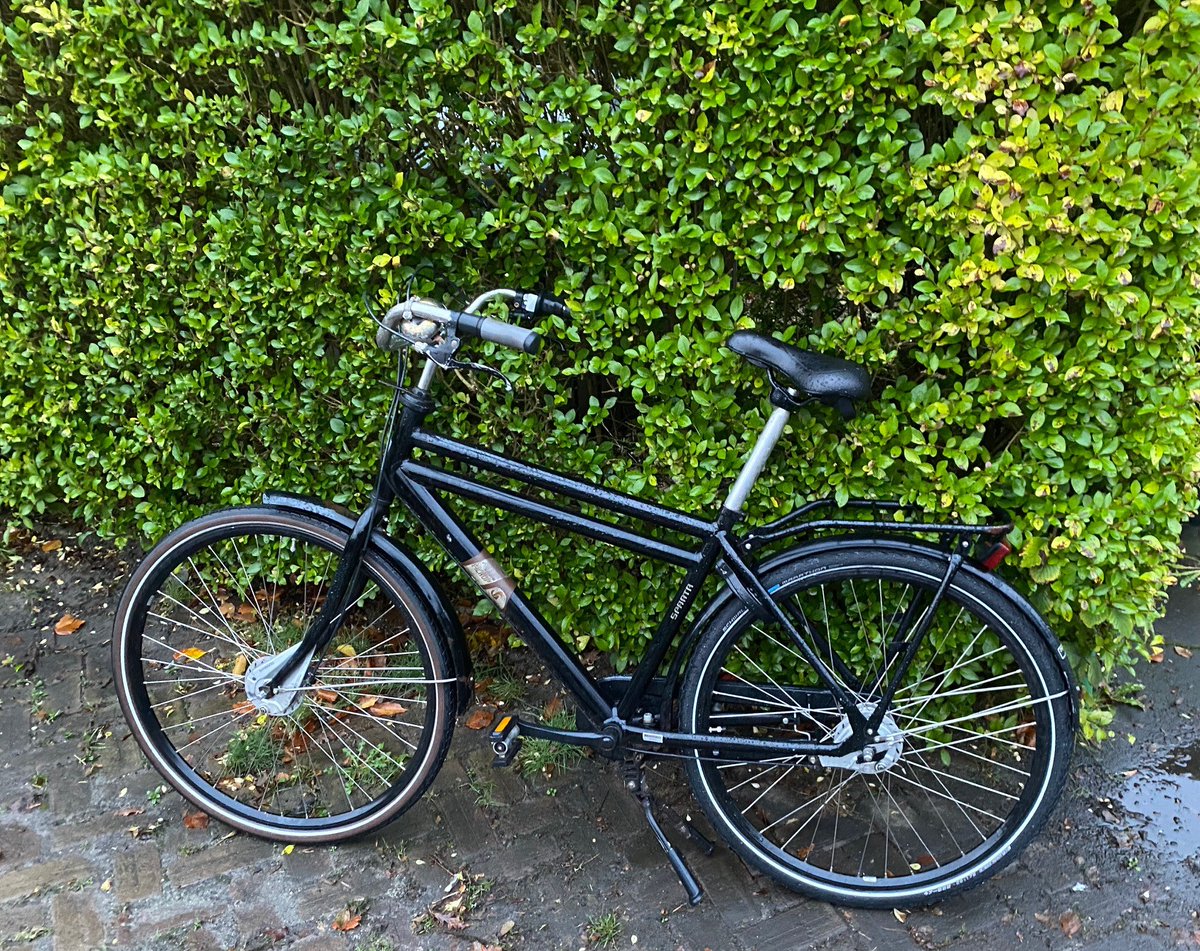pieterschut's tweet photo. Is dit jouw fiets? Is ie gestolen in Baarn of omgeving en wil je ´m terug? Stuur me een DM met je telefoonnummer en ik vertel je waar in Baarn de fiets staat. https://t.co/0Elvy8WLvs