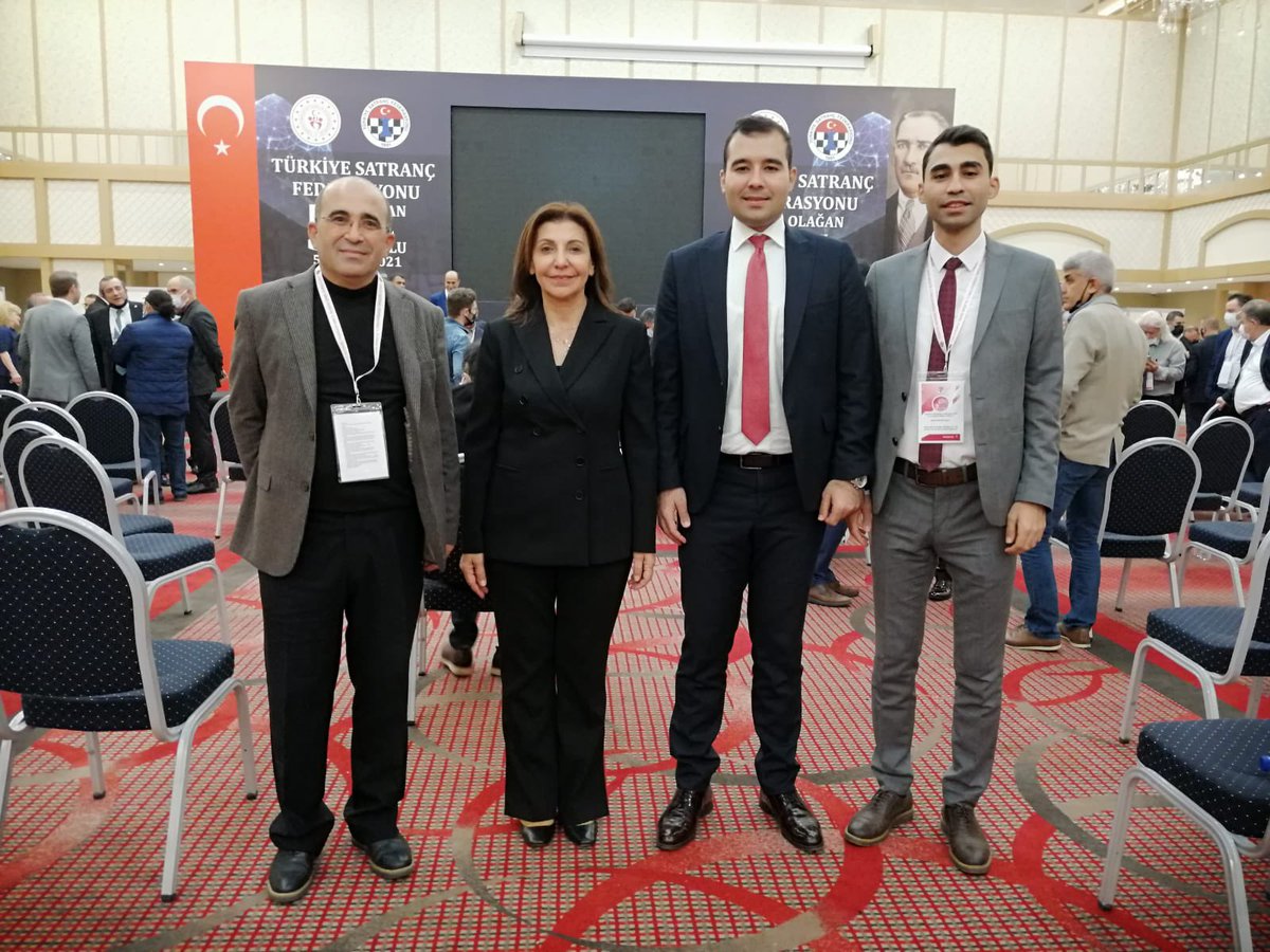 agmercan's tweet photo. Mercan Satranç olarak Türkiye Satranç Federasyonu 5.Olağan Genel Kongresine iştirak ettik. Yeniden başkanlığa seçilen Sn. @GlkzTulay Hanımefendi’yi tebrik ediyor, satranç camiasına hayırlı olmasını diliyoruz. https://t.co/WpDcyp4CWZ
