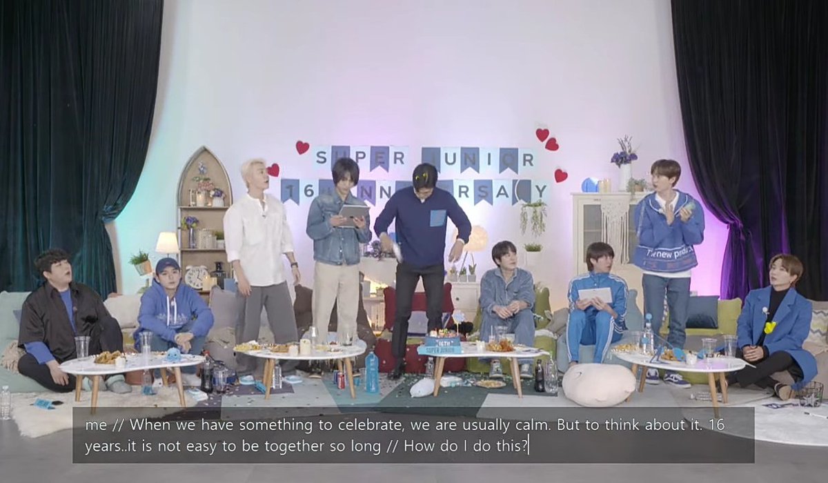 sapphirecloud1's tweet photo. I was afraid to expect too much, but turn out the celebration was really perfect. All 9 of them in their usual formation: Shindong, Ryeowook, Donghae, Yesung, Siwon, Kyuhyun, Heechul, Eunhyuk, Leeteuk.
The translator even survived! Thank you, translatornim, you deserve a raise 🥺 https://t.co/WbA1kHPc77