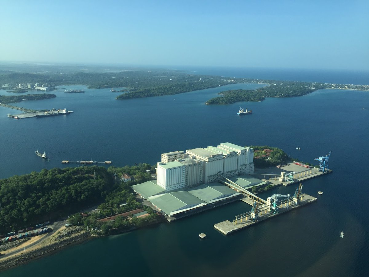 SinhaleseState's tweet photo. Trincomalee Harbour . Eastern Sri Lanka https://t.co/jMLsTTFiX8