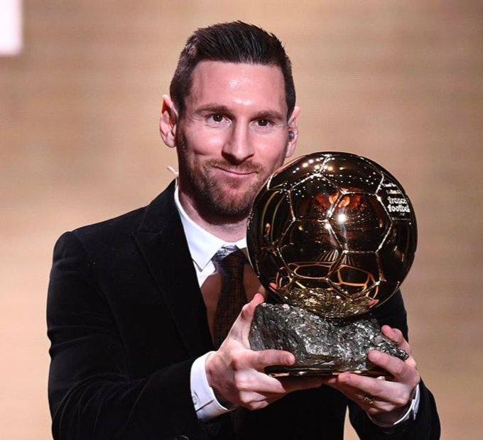 Curiosidades Europa on Twitter: &quot;Lionel Messi venceu a Bola de Ouro 2021. A  France Football teria informado Messi esta semana que ele conquistou o  prêmio pela 7ª vez. (RTP Desporto) https://t.co/Mc8OMNUl45&quot; /