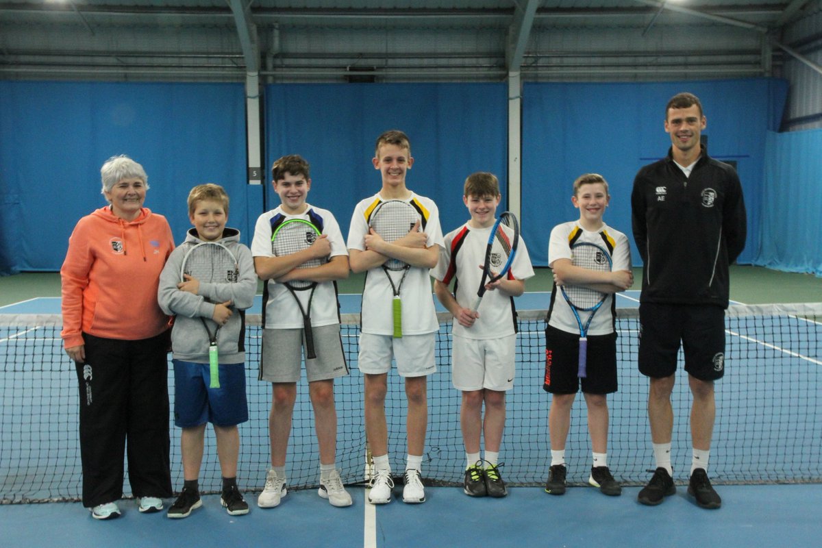 ilkleygrammarPE's tweet photo. A great day of tennis by the @ilkleygrammar boys tennis team. Finishing a strong 3rd in the National North finals. Great representatives of @ilkleygrammar polite, sociable and fantastic sportsmanship. Well done to all👏👏 https://t.co/XTEEVtrdXH