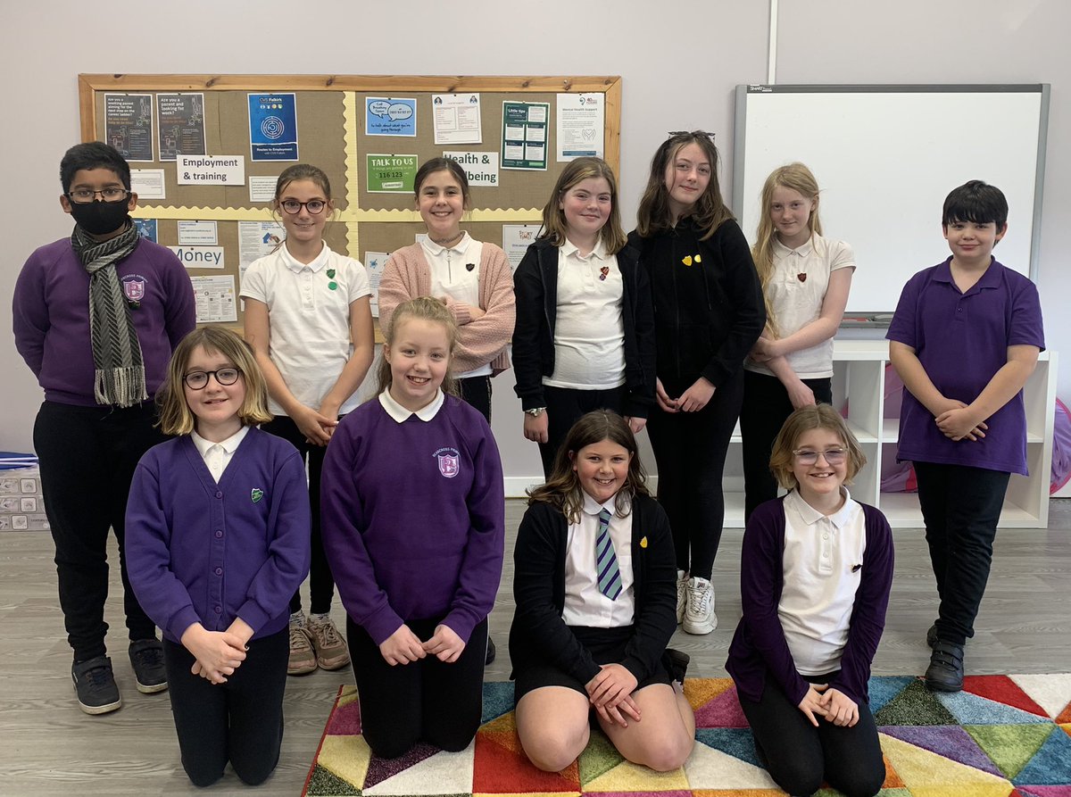MrsMcLeishDHT's tweet photo. 🌟 HOUSE/VICE CAPTAINS 🌟

🎞 iMovie applications submitted 
🗳 Whole school votes counted 
🏆 House &amp; Vice Captains elected! 

📣 We are very pleased to announce our newly appointed House &amp; Vice Captains! 🤩

A catch up &amp; 🧁 today to celebrate their achievement 👏🏻 @BeancrossPS https://t.co/tMvAhMV5UD