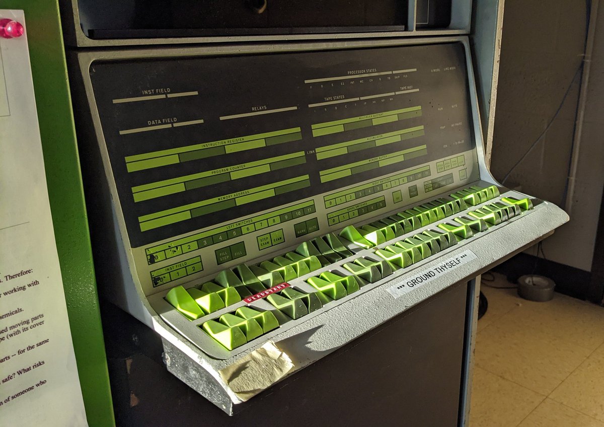 tastytronic's tweet photo. The #dec #PDP12 in morning light. #vintagecomputing #umdpdp12 https://t.co/XS3xOSQYcf