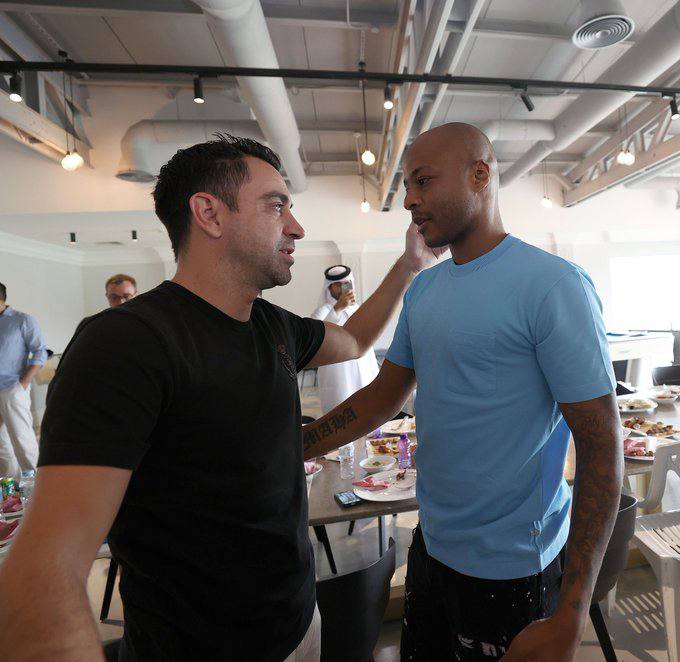 goaline360sport's tweet photo. Confirmed. Here Xavi’s farewell with #AndreAyew and other Al-Sadd players as well as staff as he’s leaving the club to become new #Barcelona manager. 🛩🇪🇸 #FCB
#GoaLineSports #TransferNews #Xavi #alsadd https://t.co/wCEliC2ZSE