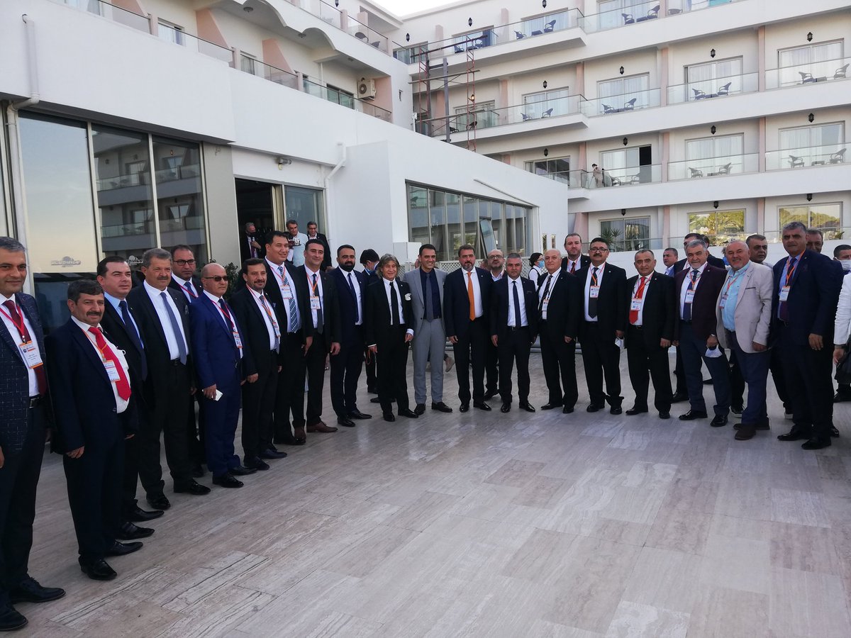 SilifkeSitso's tweet photo. Kuzey Kıbrıs Türk Cumhuriyeti'nde gerçekleştirdiğimiz III.Liderlik Akademisi TOBB Başkanımız Sayın Rifat Hisarciklıoğlu'nun teşrifleriyle başlamıştır.
#tobb #sitso #IIIliderlikakademisi https://t.co/PJQCawtIS1