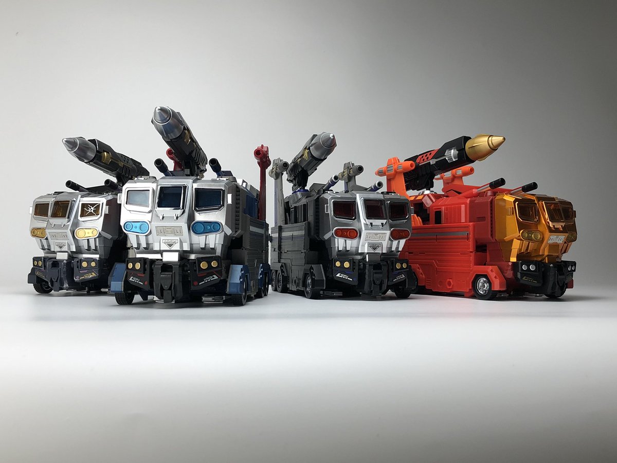 fans_hobby's tweet photo. MB-11 GOD ARMOUR family - Truck mode! 

#fanshobby #thirdpartytransformers 
#powerbaser #masterforce #powermaster #godarmour #godarmor https://t.co/mc9JFppg28