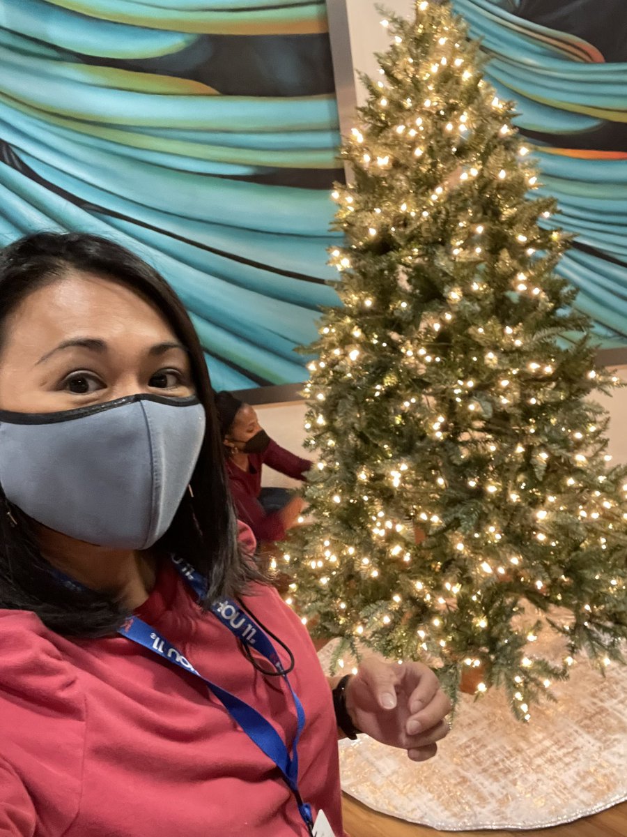 .<a href="/CentCoins/">Millicent Coins</a> and I are getting Christmas started early at <a href="/KHOU/">KHOU 11 News Houston</a>!