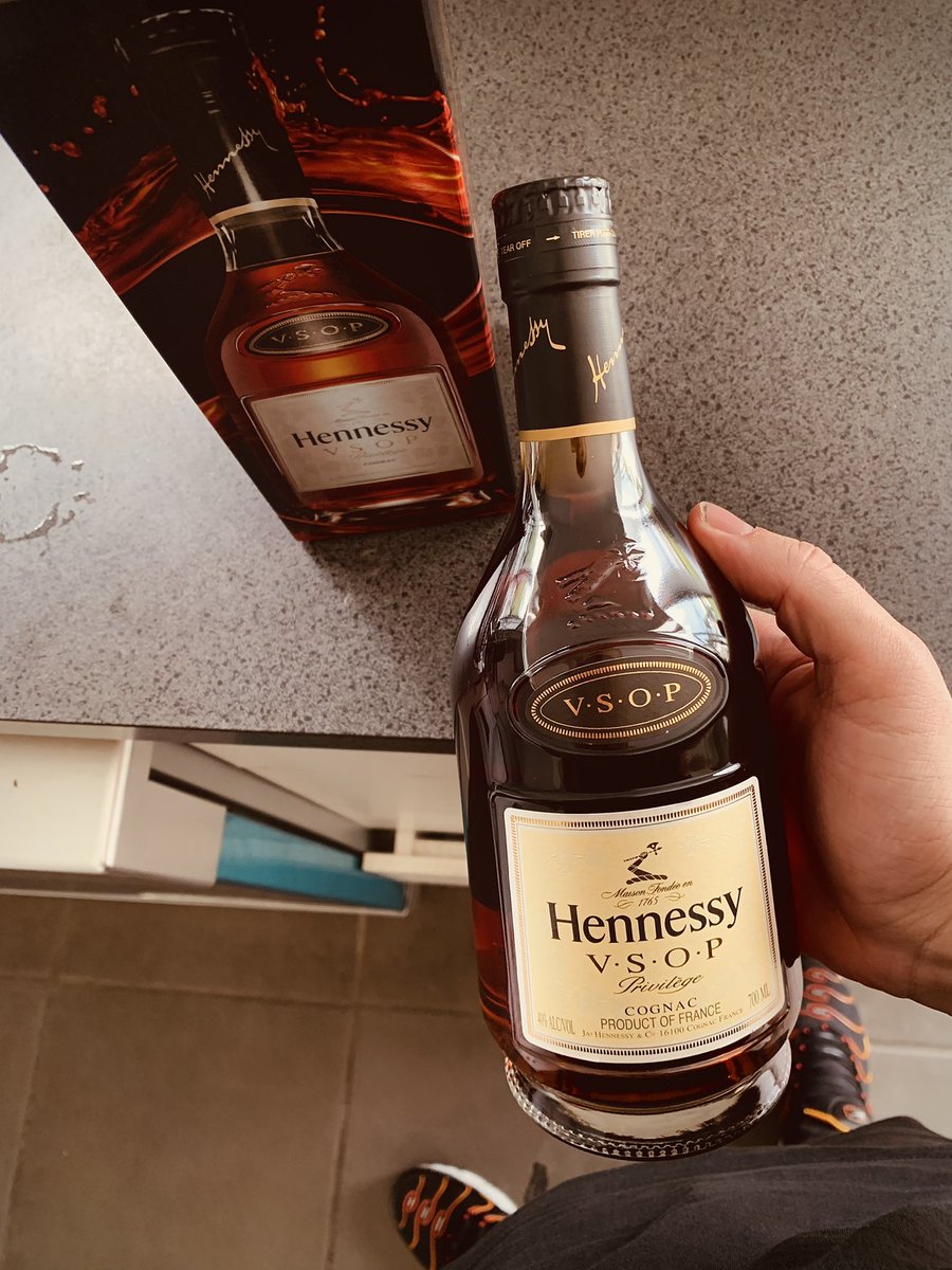 BODYBAGMEDIA's tweet image. Drinks with the brother Currentz 💯 #bodybagmedia #currentzone