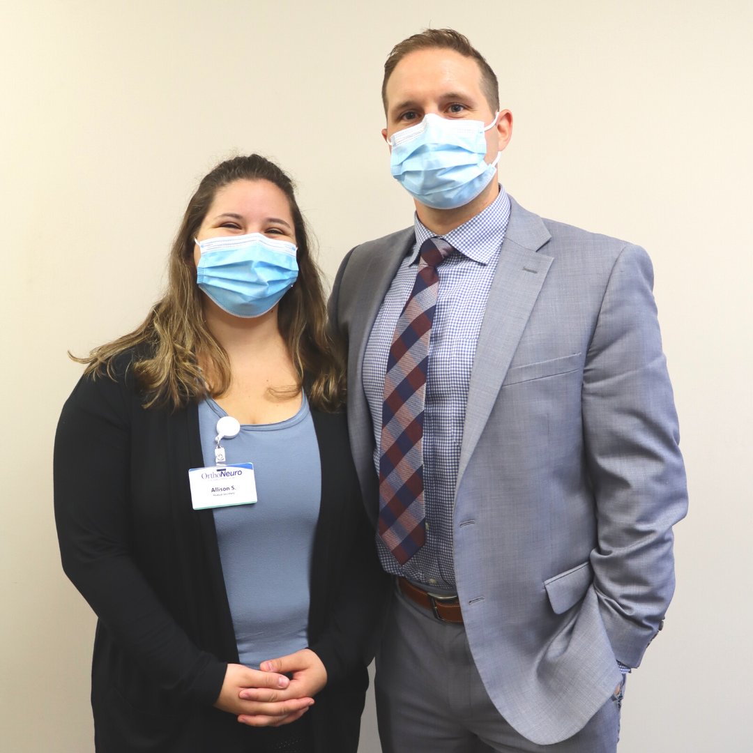 OrthoNeuro1's tweet photo. Dr. Kolich's first few months have been going swimmingly! Him and Allison are a great team :)

#OrthoNeuro #ForEveryMotionInLife #HipPain #KneePain https://t.co/yytFS4Acls