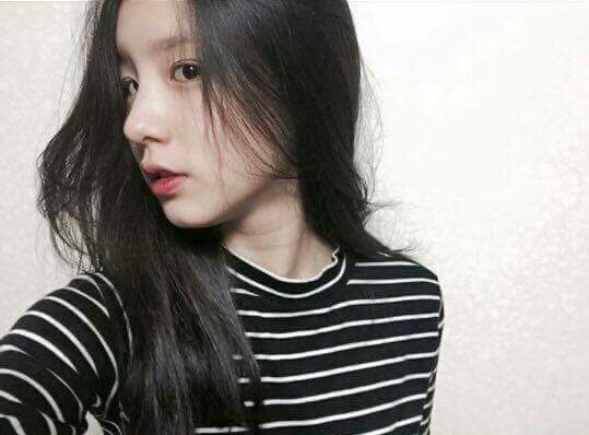 1 rt = 1 vote
I vote for #loona for #MAMAVOTE