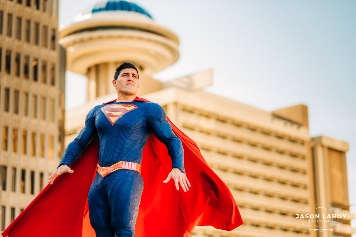 Alright everyone!  Let’s try twitter! Here’s my Superman and Lois suit shot by the incredible @Jason24cf 
I made the suit myself and Jason killed it with the location.
#superman #SupermanAndLois #supermancosplay #tylerhoechlin #metropolis #dccomics
