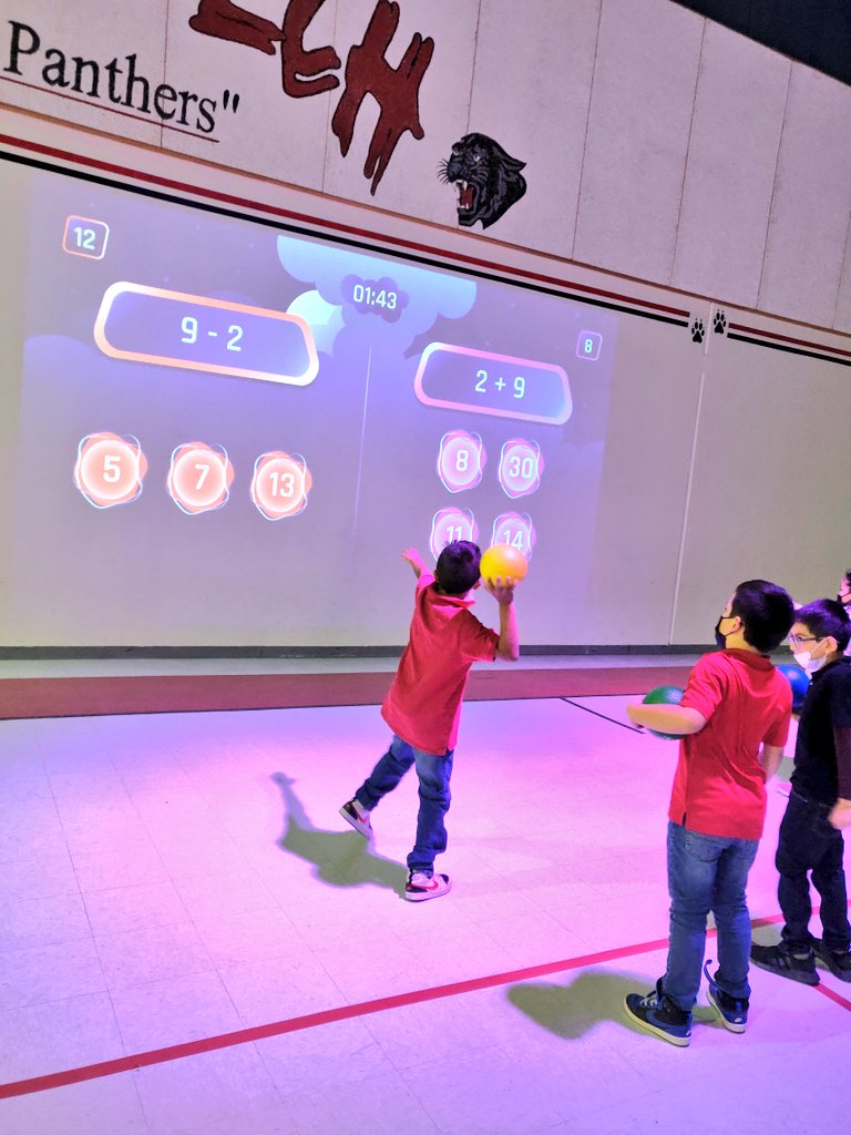CoachDJ2016's tweet photo. 2nd grade working on their throwing and aiming skills while practicing addition and subtraction 🔢2️⃣➕➖. 
#stationfriday #peisfun #mathinpe #Prowlingpanthers #Lu #Aspire #WeAreClintISD @ctwpanthers https://t.co/J5hLXiOh7F