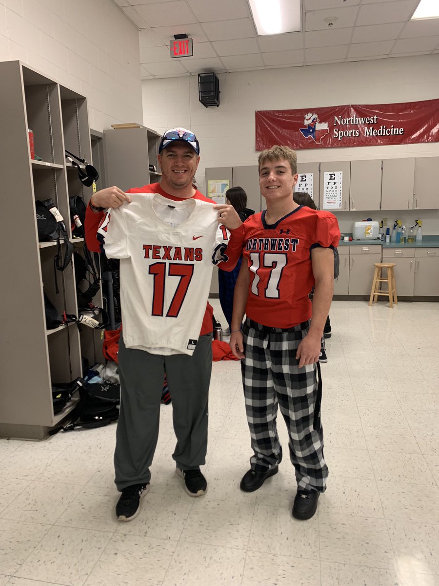 Big thanks to Coach Stevenson for keeping the team healthy and being my #NHSMVP21 <a href="/coach_bpoe/">Bill Poe</a>