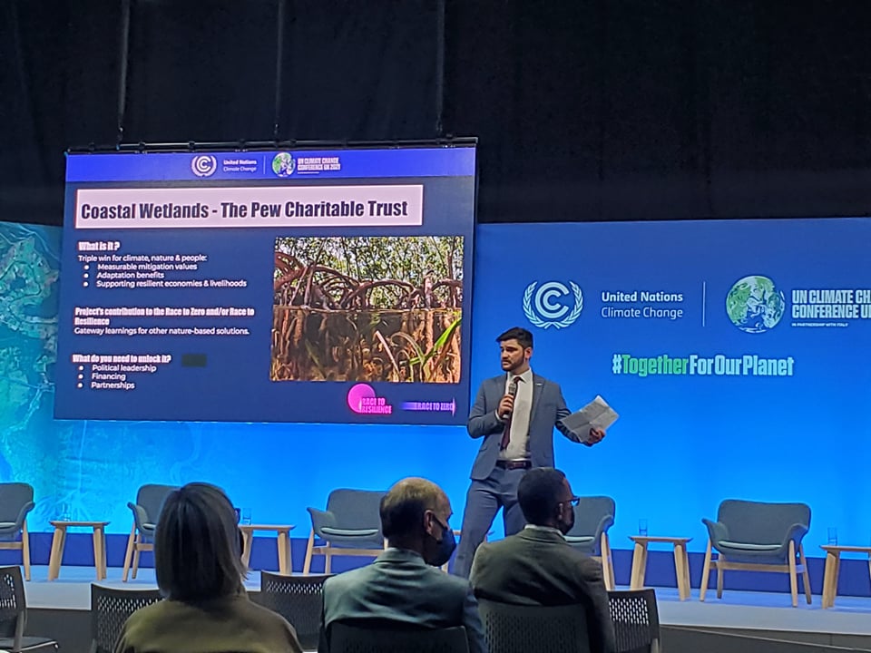 ocean_climate's tweet photo. [#OceanActionDay #COP26] Coastal wetlands play a major role for #adaptation &amp; #mitigation. We absolutely need to protect these emblematic #ecosystems, &amp; to do so, we need: 
👉Political #leadership ✊
👉#Financing 💵
👉Partnerships 👥

🙌@tom_hickey1 @pewenvironment https://t.co/sOkyu9ZXMl