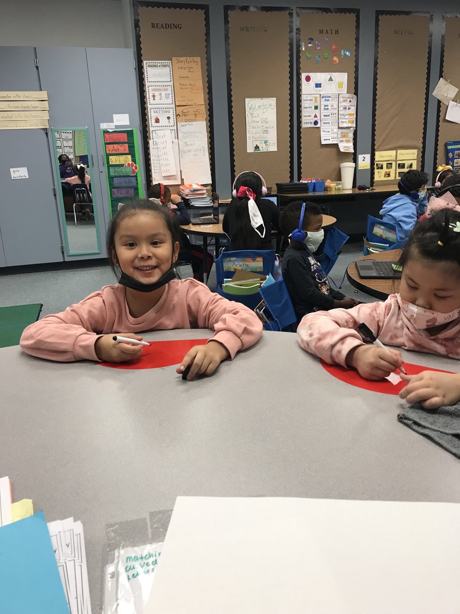 @genoaowls Learning Zones success!!! They can sound out and spell CVC words!!!!