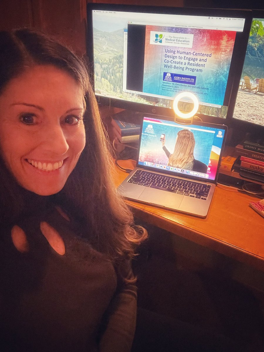 Julia Schmitt tweet media